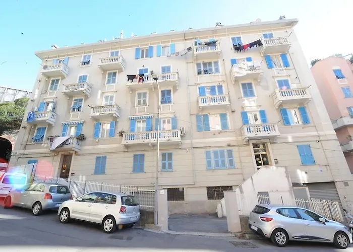 Lauretta: Appartamento Adiacente Metro